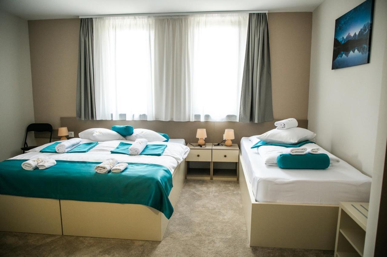 Garni Hotel Imperium Σουμπότικα Εξωτερικό φωτογραφία