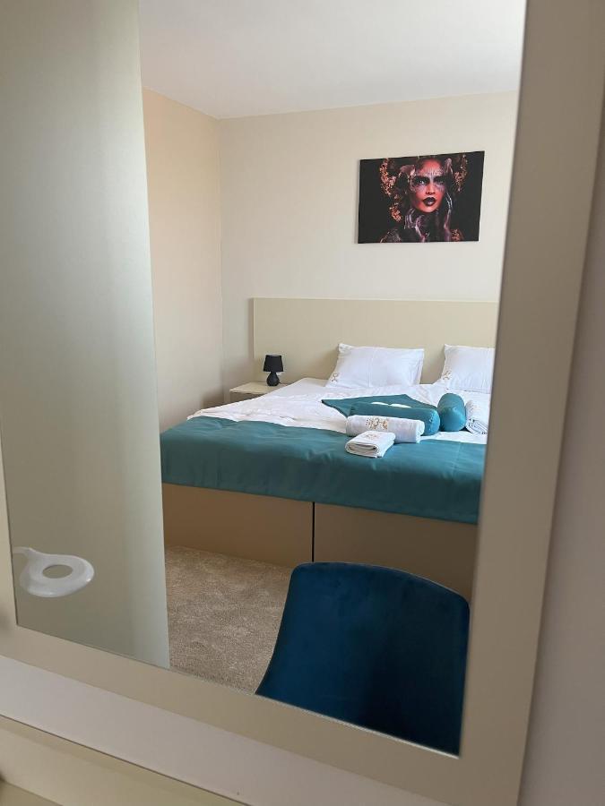 Garni Hotel Imperium Σουμπότικα Εξωτερικό φωτογραφία