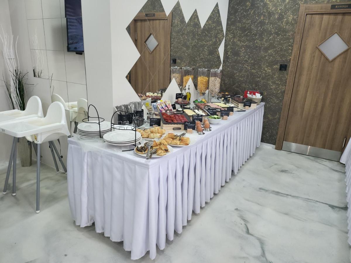 Garni Hotel Imperium Σουμπότικα Εξωτερικό φωτογραφία